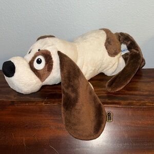 Daron Animated Rolling Laughing Plush Stuffed Hound Dog Toy